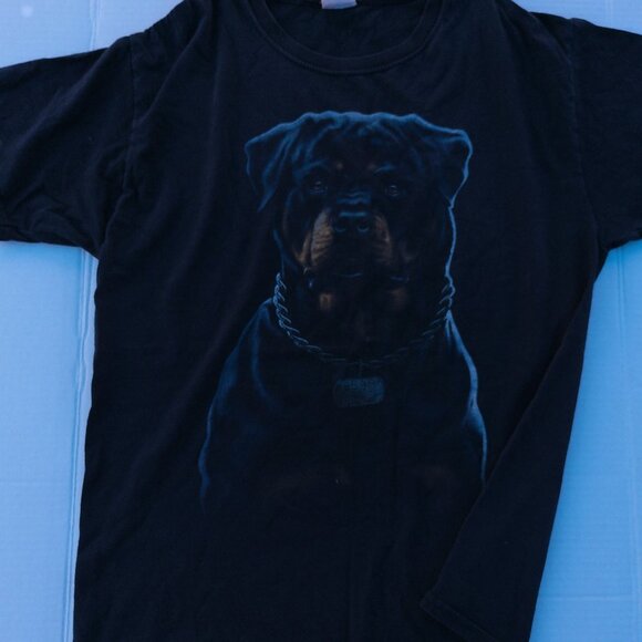 Jerzees Rottweiler "Fear is For Others" Graphic Tee - Picture 5 of 5